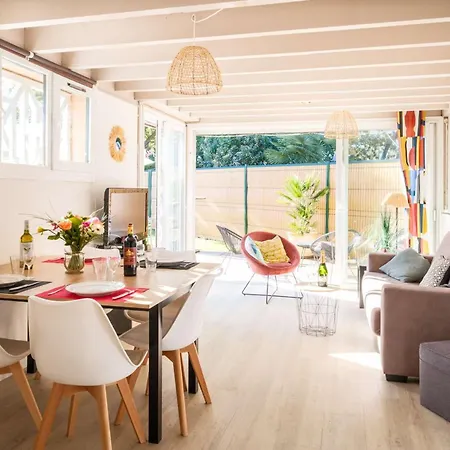 Maison De A Pour 6 Personnes * 비스카로세
