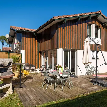 Maison De A Pour 6 Personnes * Biscarrosse